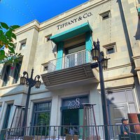 208 Rodeo | Breakfast, Lunch, Dinner | Beverly Hills Restaurant | Rodeo ...